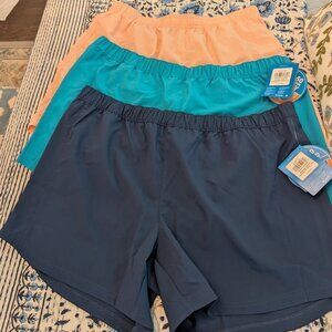 Ladies Columbia Shorts